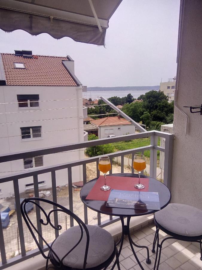 Ferienwohnung Kike Red Kaštela Exterior foto