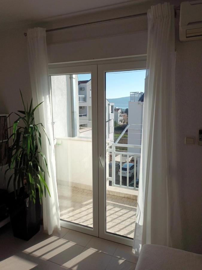 Ferienwohnung Kike Red Kaštela Exterior foto
